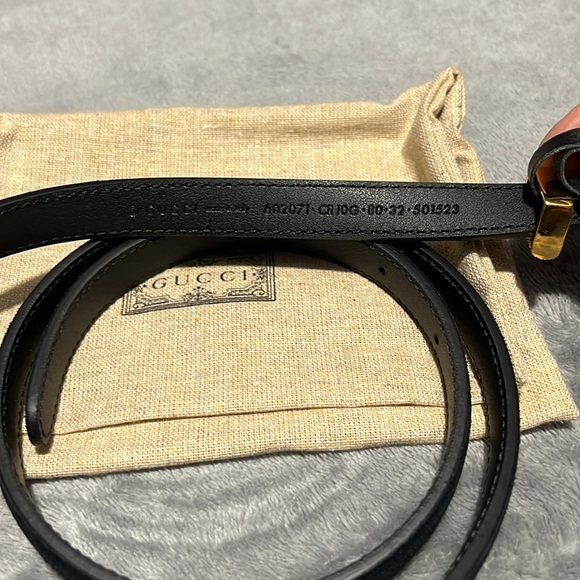 Gucci Suede belt with torchon Double G buckle - Picture 4 of 6